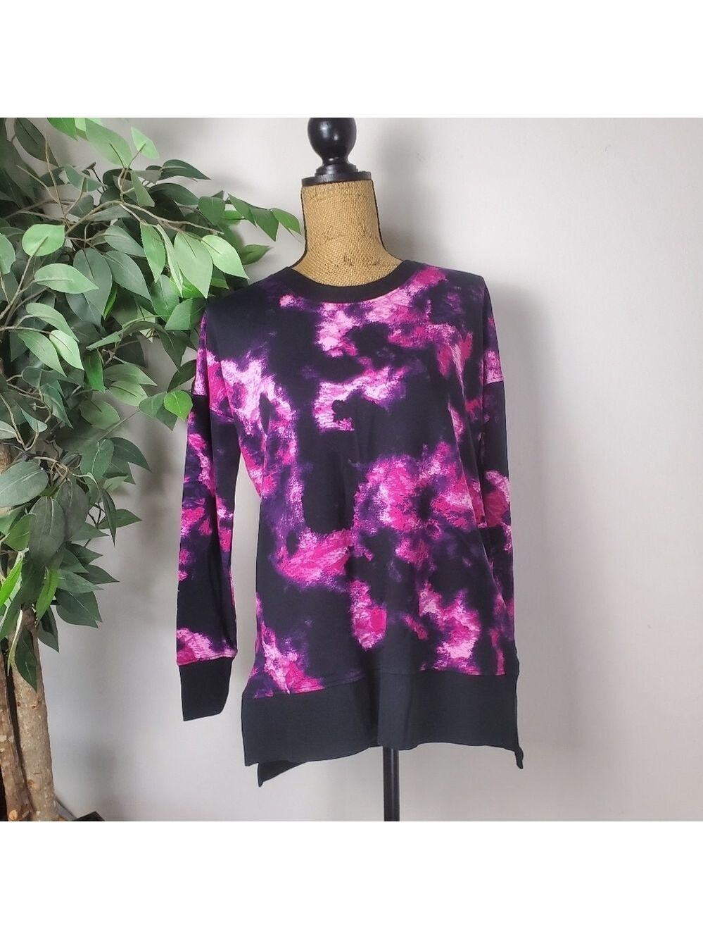 NEW Lularoe Hannah Sweatshirt Pink Black Tie Dye XS
